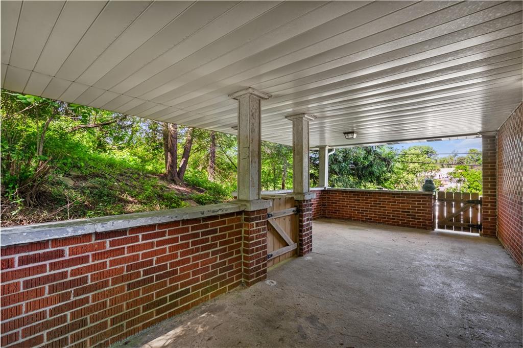 5345 Ranchview Drive Pittsburgh, PA 15236 - Photo 3 of 25 Gallery Image 3