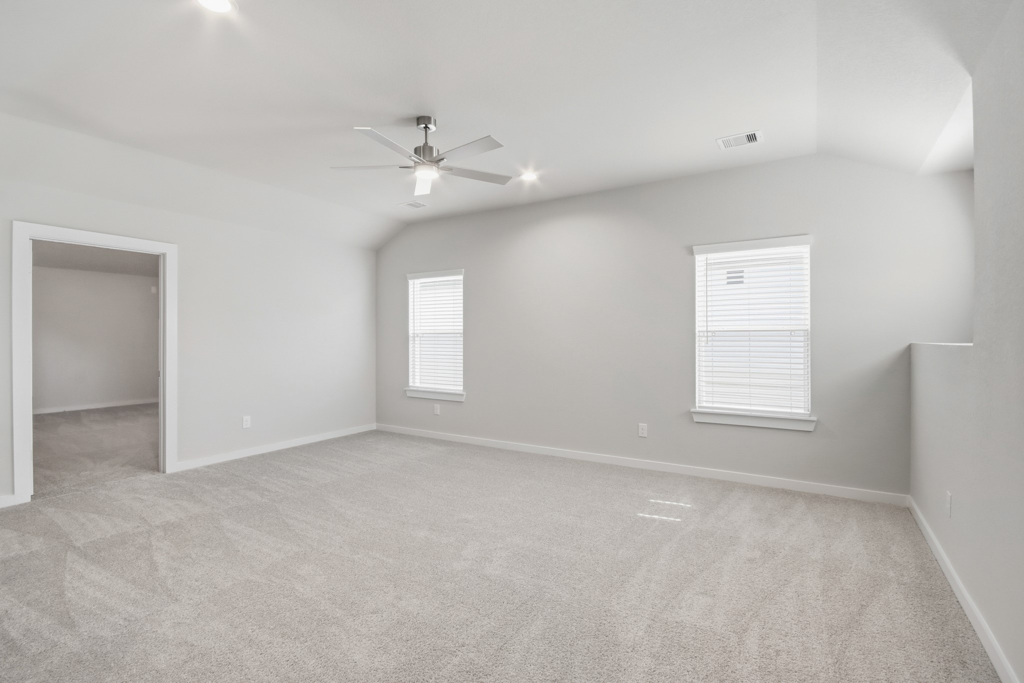 3211 Hawthorne Drive Conroe, TX 77301 - Photo 12 of 28 a view of an empty room with a window