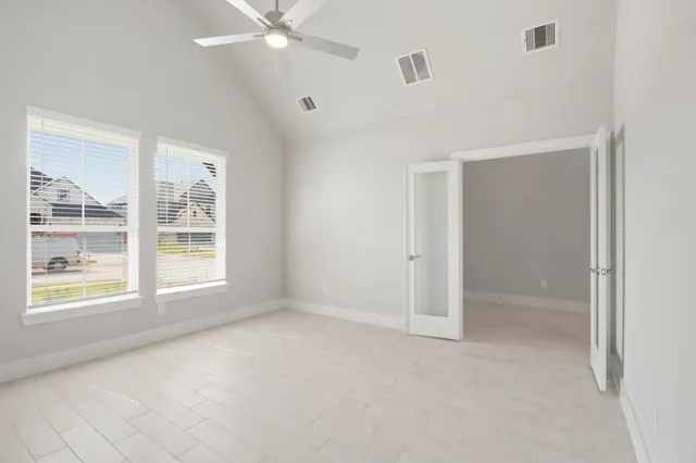 $476,990 | 3211 Hawthorne Drive, Conroe, TX 77301