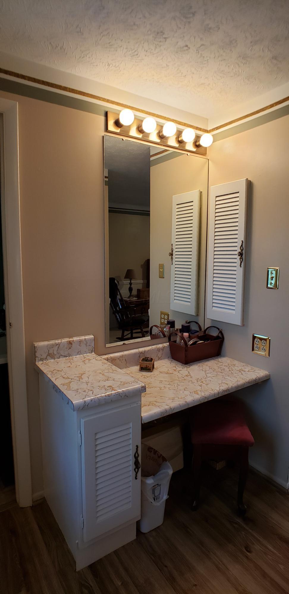 1627 Parkgate Road Columbus, OH 43229 - Photo 40 of 69 Gallery Image 40