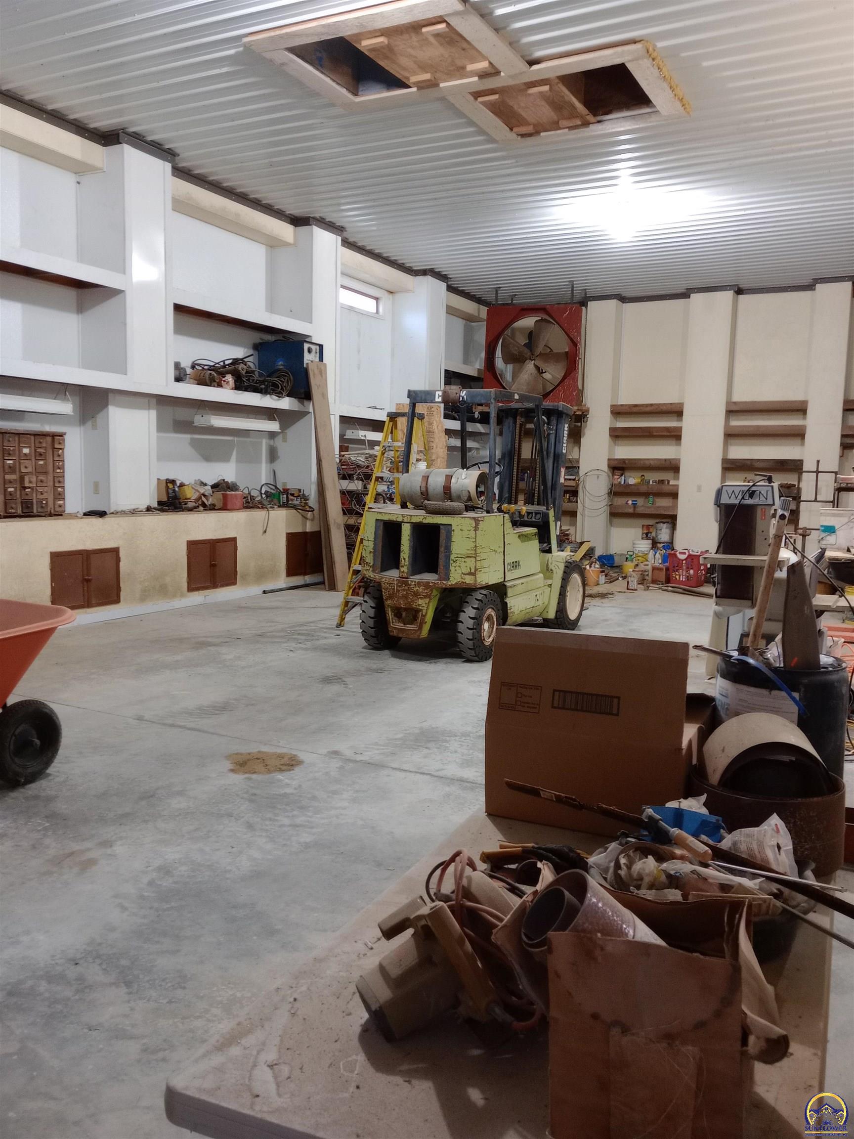 13869 S Road Mayetta, KS 66509 - Photo 32 of 32