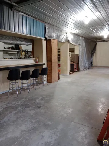 $330,000 | 13869 S Road, Mayetta, KS 66509