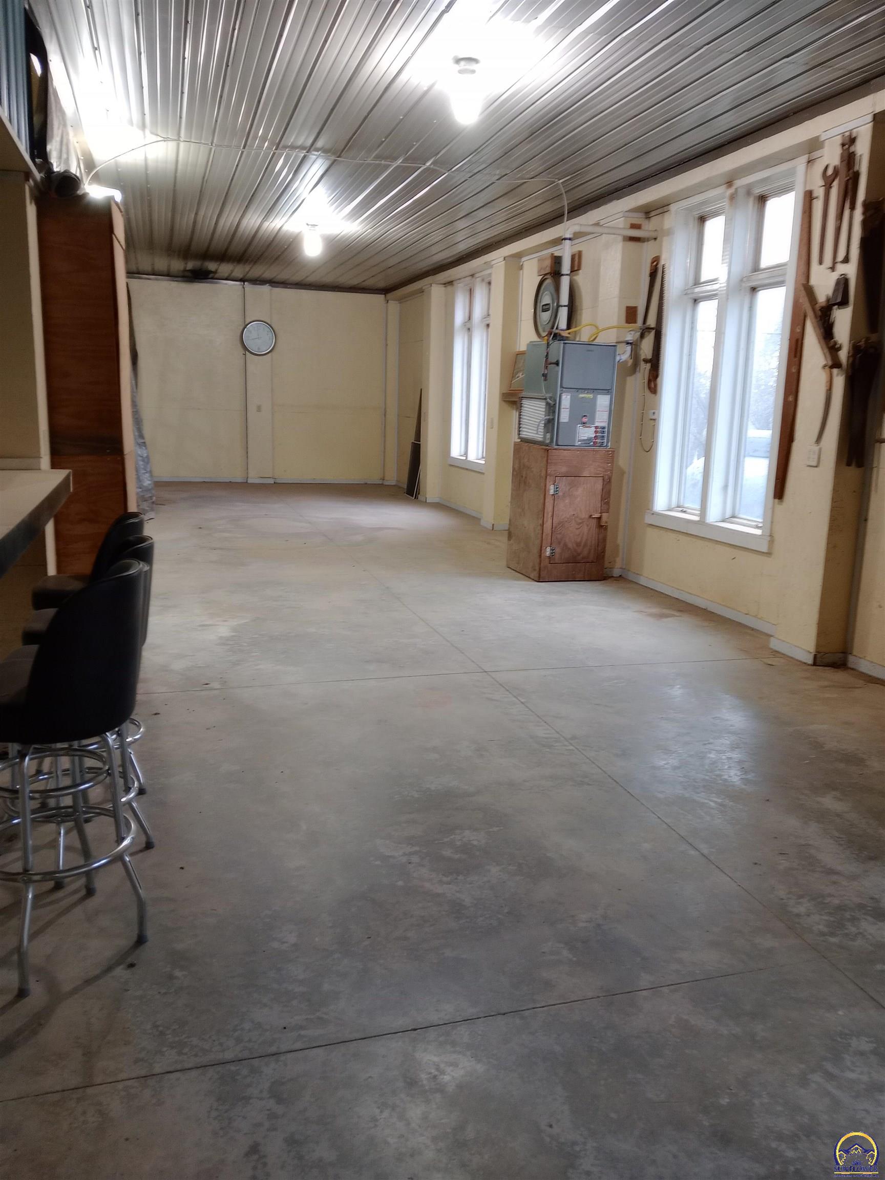 13869 S Road Mayetta, KS 66509 - Photo 35 of 37