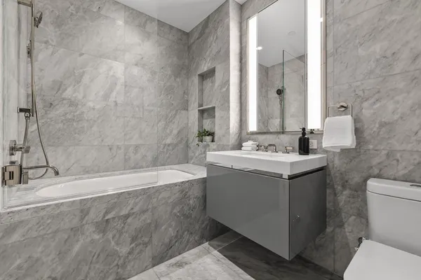 $5,310,000 | 682 Atlantic Avenue, Unit 48H, Boston, MA 02111