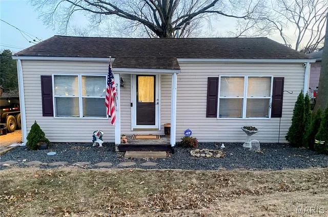 $170,000 | 2433 Ridgecrest Drive, Arnold, MO 63010