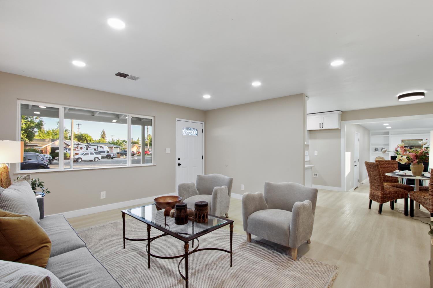 100 Inyo Place Woodland, CA 95695 - Photo 5 of 36