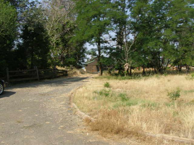 13900 Oak Run Road Oak Run, CA 96069 - Photo 3 of 15 SETTING