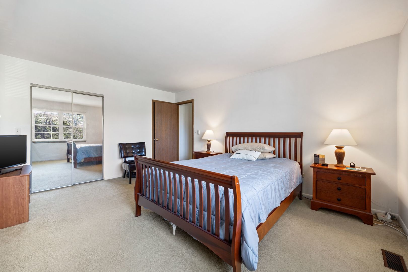 1368 North Knollwood Drive Palatine, IL 60067 - Photo 14 of 19