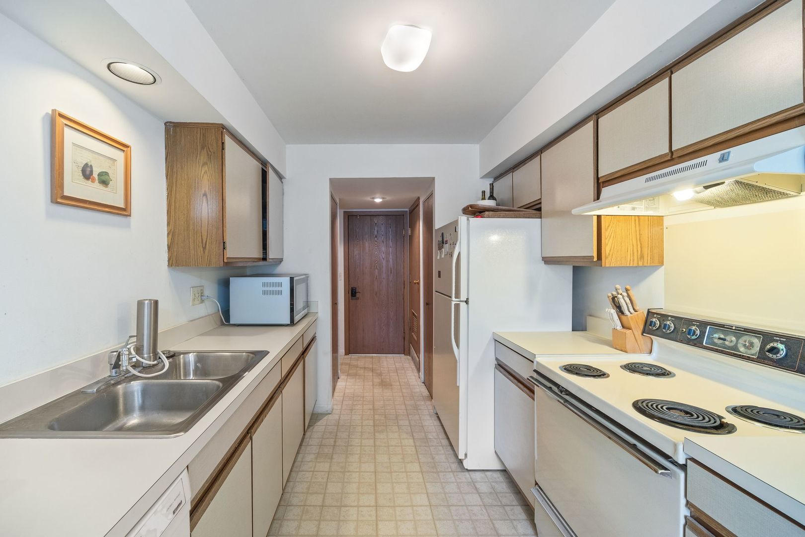 1368 North Knollwood Drive Palatine, IL 60067 - Photo 9 of 19