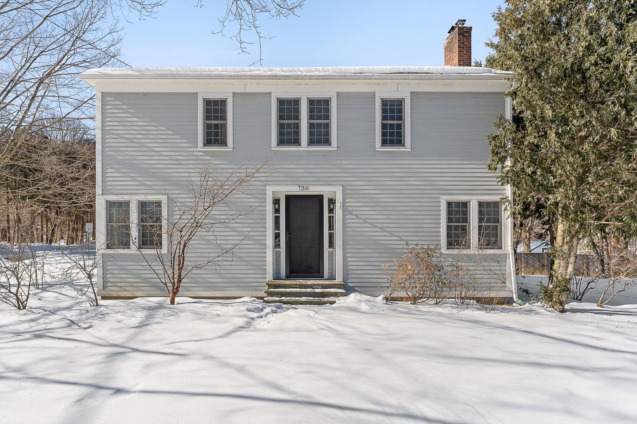 730 Falls Road Shelburne, VT 05482 - Photo 4 of 56