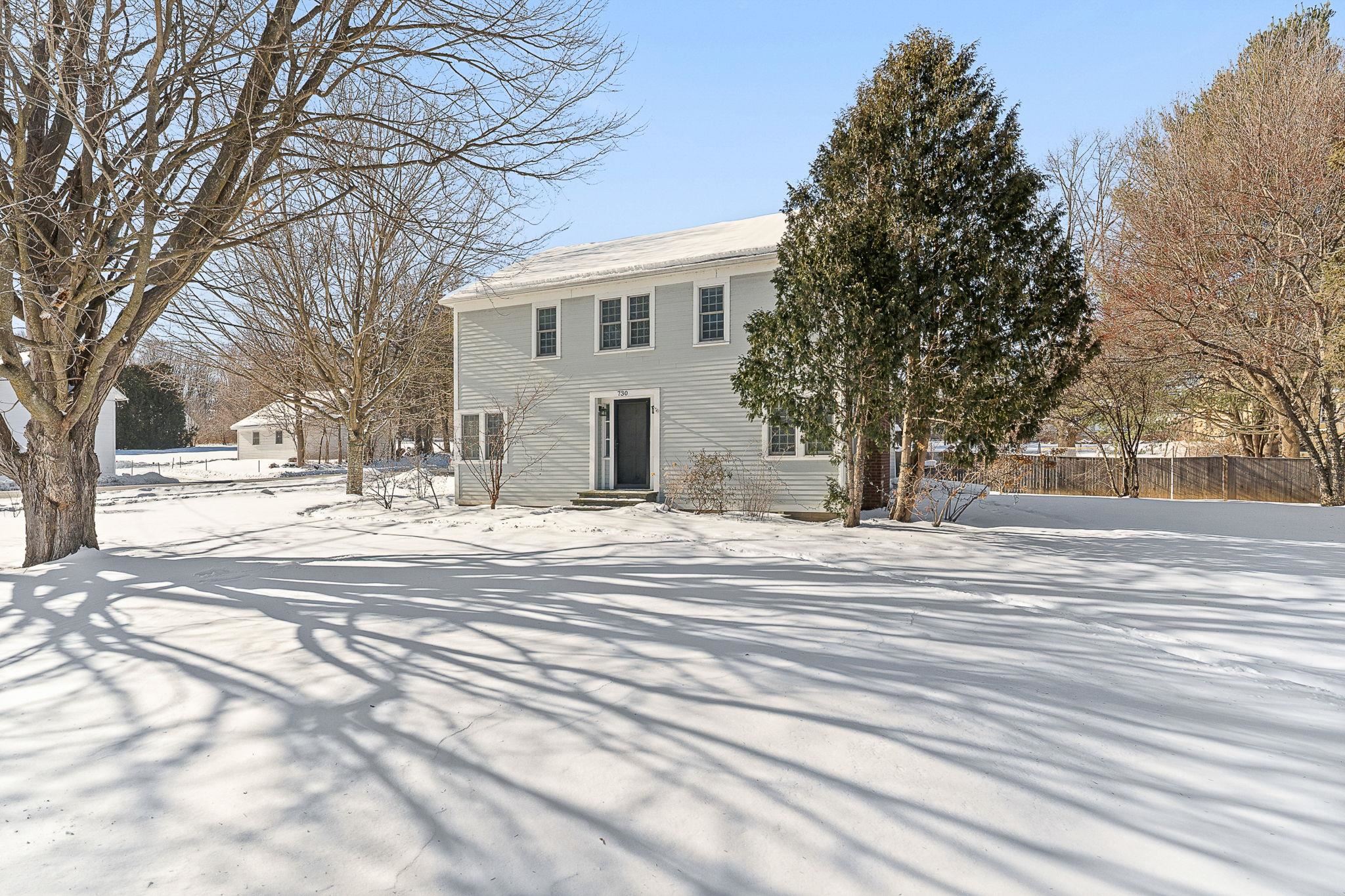 730 Falls Road Shelburne, VT 05482 - Photo 5 of 56