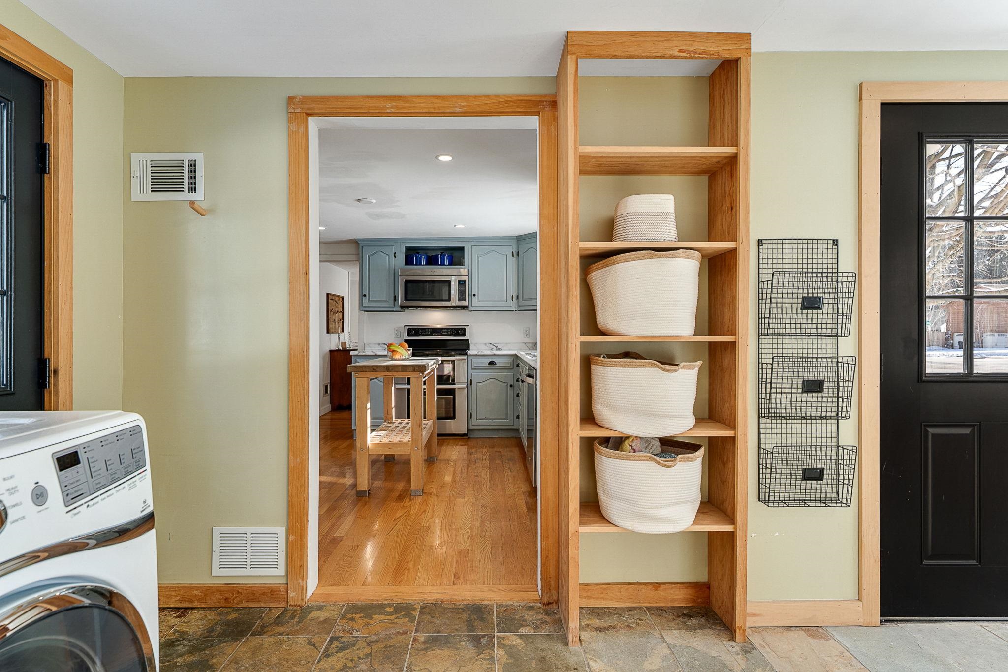 730 Falls Road Shelburne, VT 05482 - Photo 10 of 56