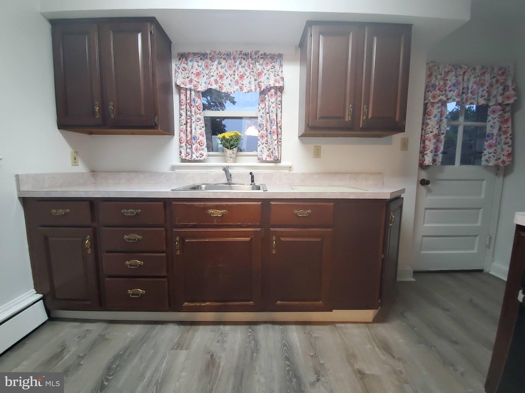 7900 Sarakal Road Clinton, MD 20735 - Photo 8 of 36 Gallery Image 8