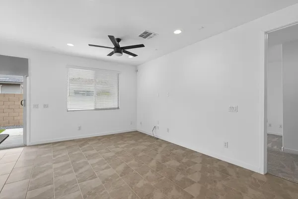 $1,800 | 24870 North 171st Lane, Surprise, AZ 85387