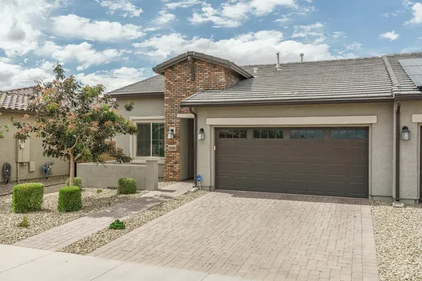 $1,800 | 24870 North 171st Lane, Surprise, AZ 85387