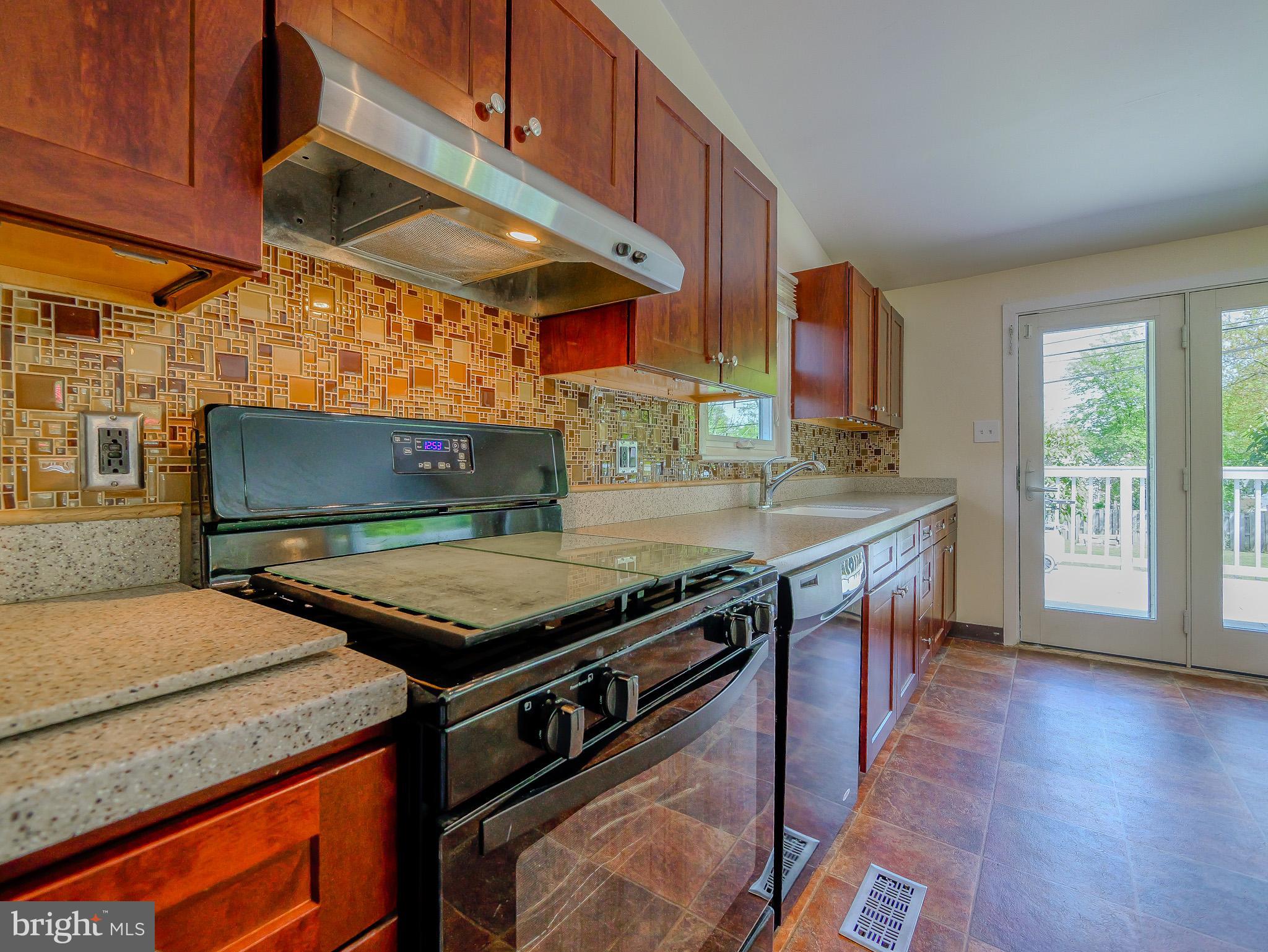 424 Holmes Road Morton, PA 19070 - Photo 17 of 48 Gallery Image 17