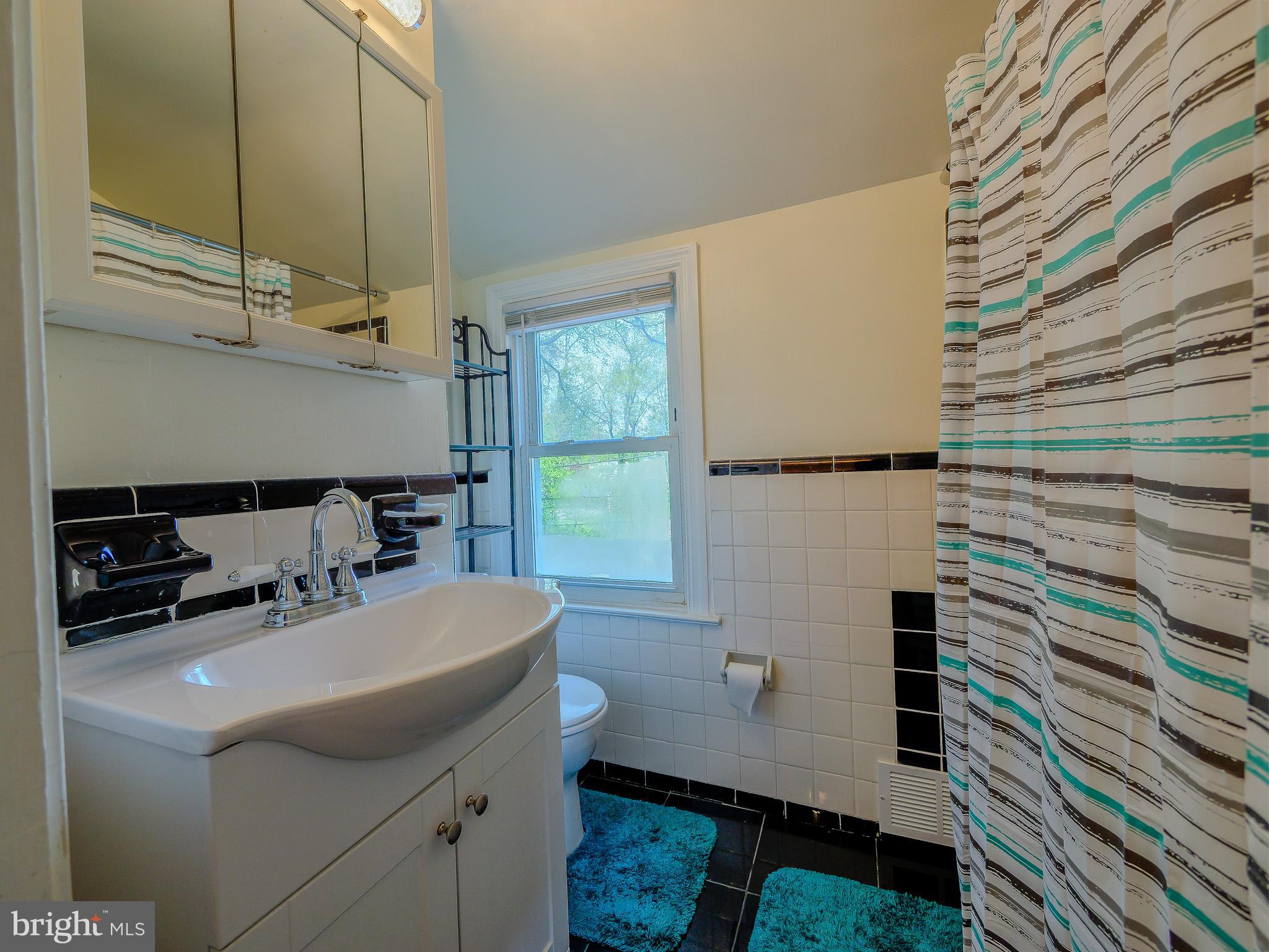 424 Holmes Road Morton, PA 19070 - Photo 37 of 48 Gallery Image 37