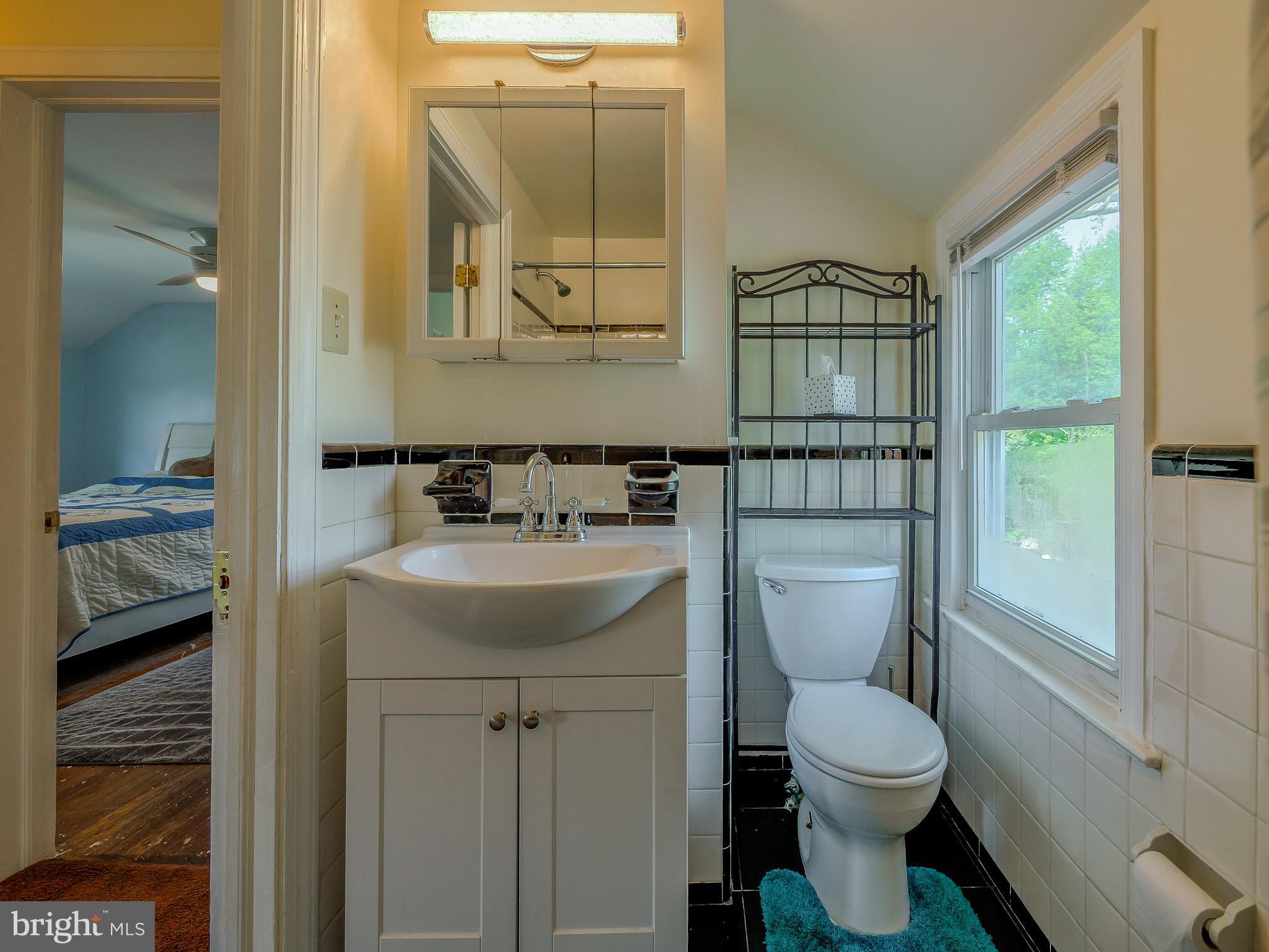424 Holmes Road Morton, PA 19070 - Photo 39 of 48 Gallery Image 39