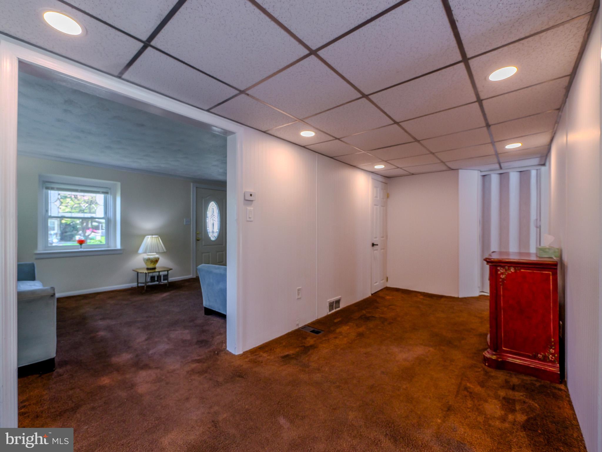 424 Holmes Road Morton, PA 19070 - Photo 8 of 48 Gallery Image 8