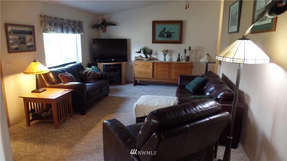 7764 Fredrickson Road Sedro-Woolley, WA 98284 - Photo 4 of 25 Gallery Image 4