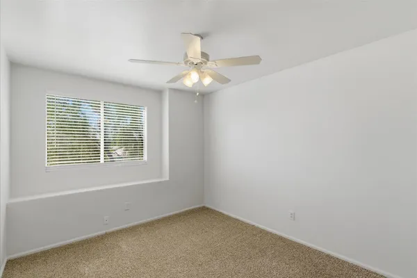 $2,150 | 3142 East Wahalla Lane, Phoenix, AZ 85050