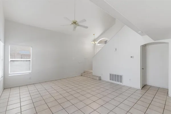 $2,150 | 3142 East Wahalla Lane, Phoenix, AZ 85050