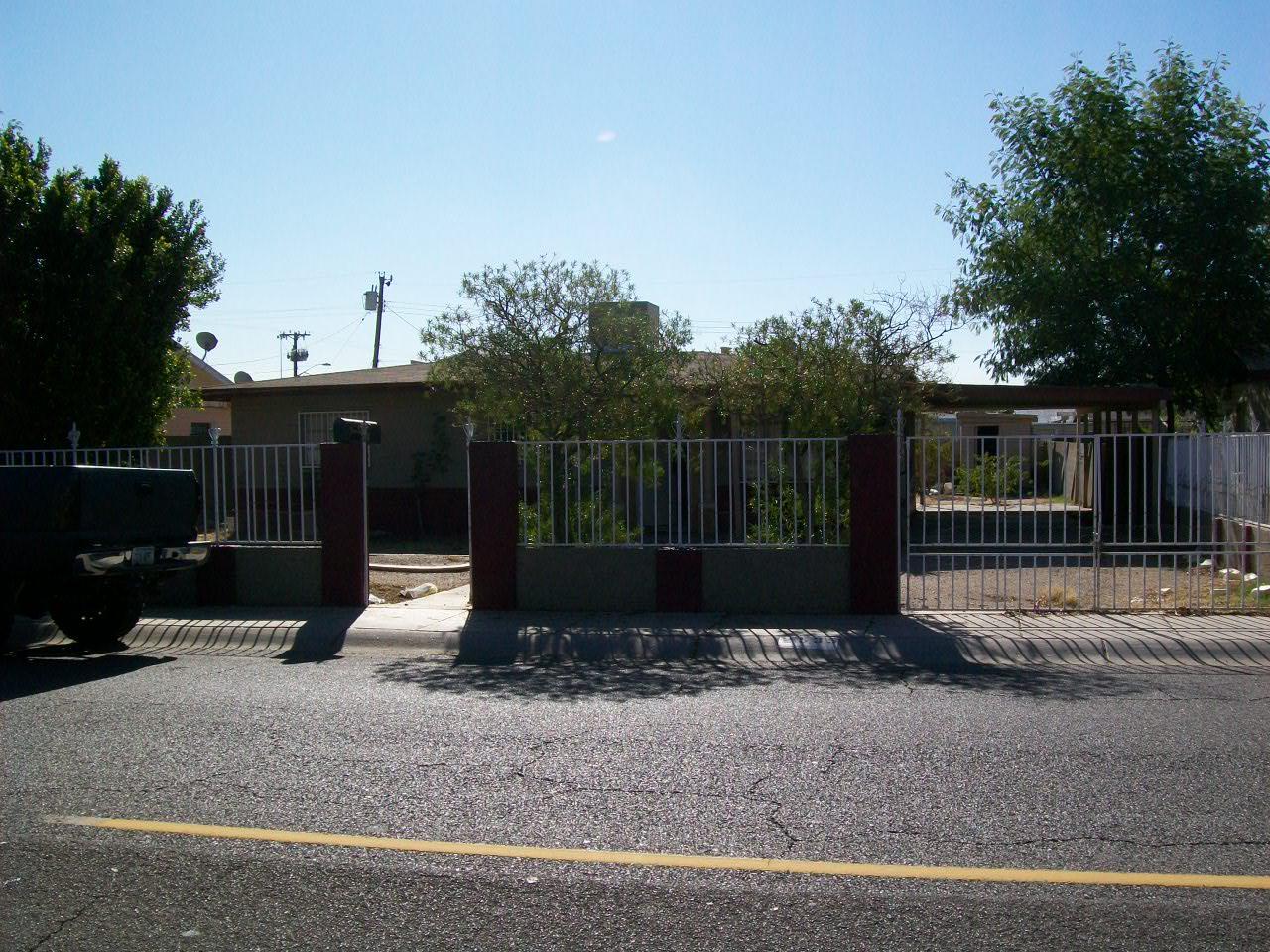 2535 West Osborn Road Phoenix, AZ 85017 - Photo 1 of 4 FRONT