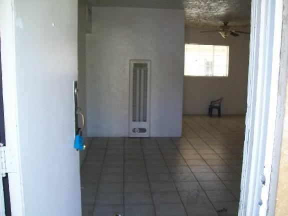 2535 West Osborn Road Phoenix, AZ 85017 - Photo 3 of 4 LIVING ROOM