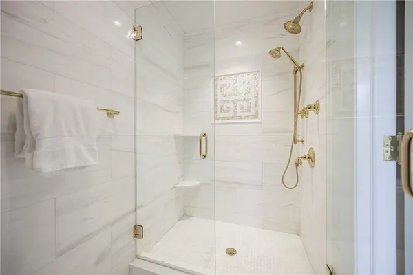 $2,400,000 | 509 Allens Creek Road, Pittsford, NY 14618