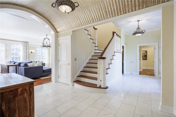 $2,400,000 | 509 Allens Creek Road, Pittsford, NY 14618