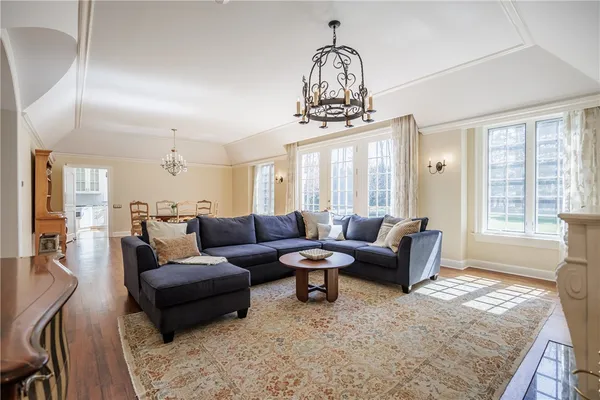 $2,400,000 | 509 Allens Creek Road, Pittsford, NY 14618
