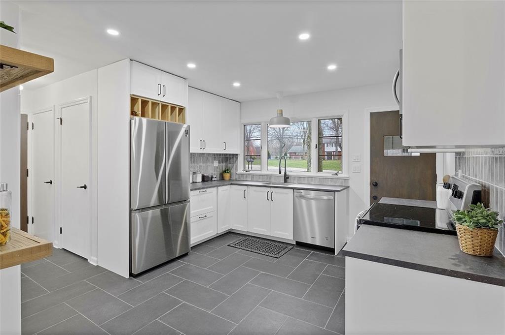 2845 Brodhead Road Aliquippa, PA 15001 - Photo 10 of 25 Gallery Image 10