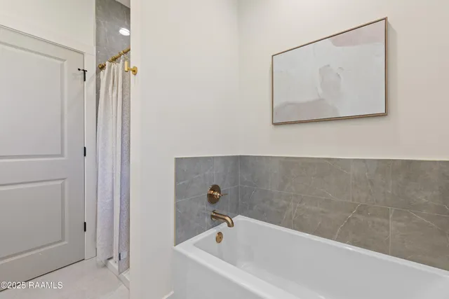 $312,000 | 126 A Steiner Road, Lafayette, LA 70508