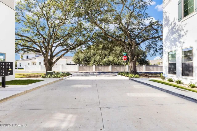 $312,000 | 126 A Steiner Road, Lafayette, LA 70508