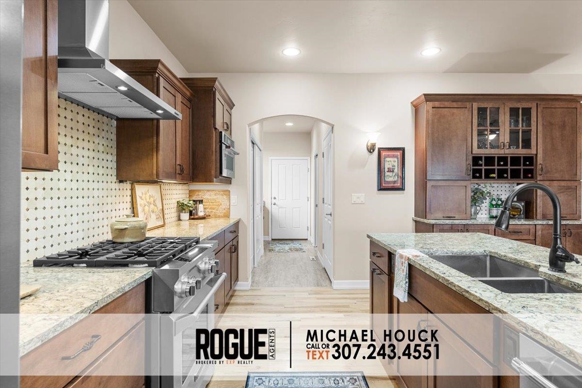 1640 Pinyon Parkway Casper, WY 82609 - Photo 20 of 50