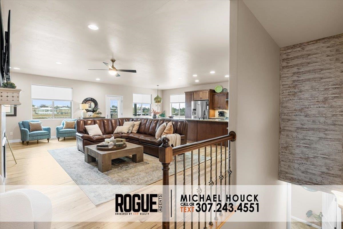 1640 Pinyon Parkway Casper, WY 82609 - Photo 5 of 50