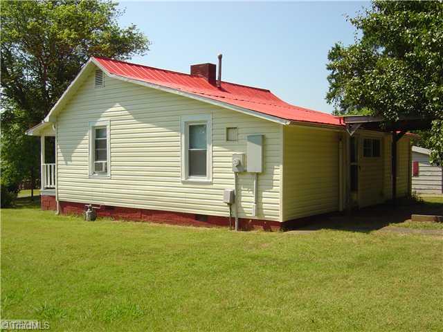 108 Turner Road Mayodan, NC 27027 - Photo 6 of 16 Other. Side of Home