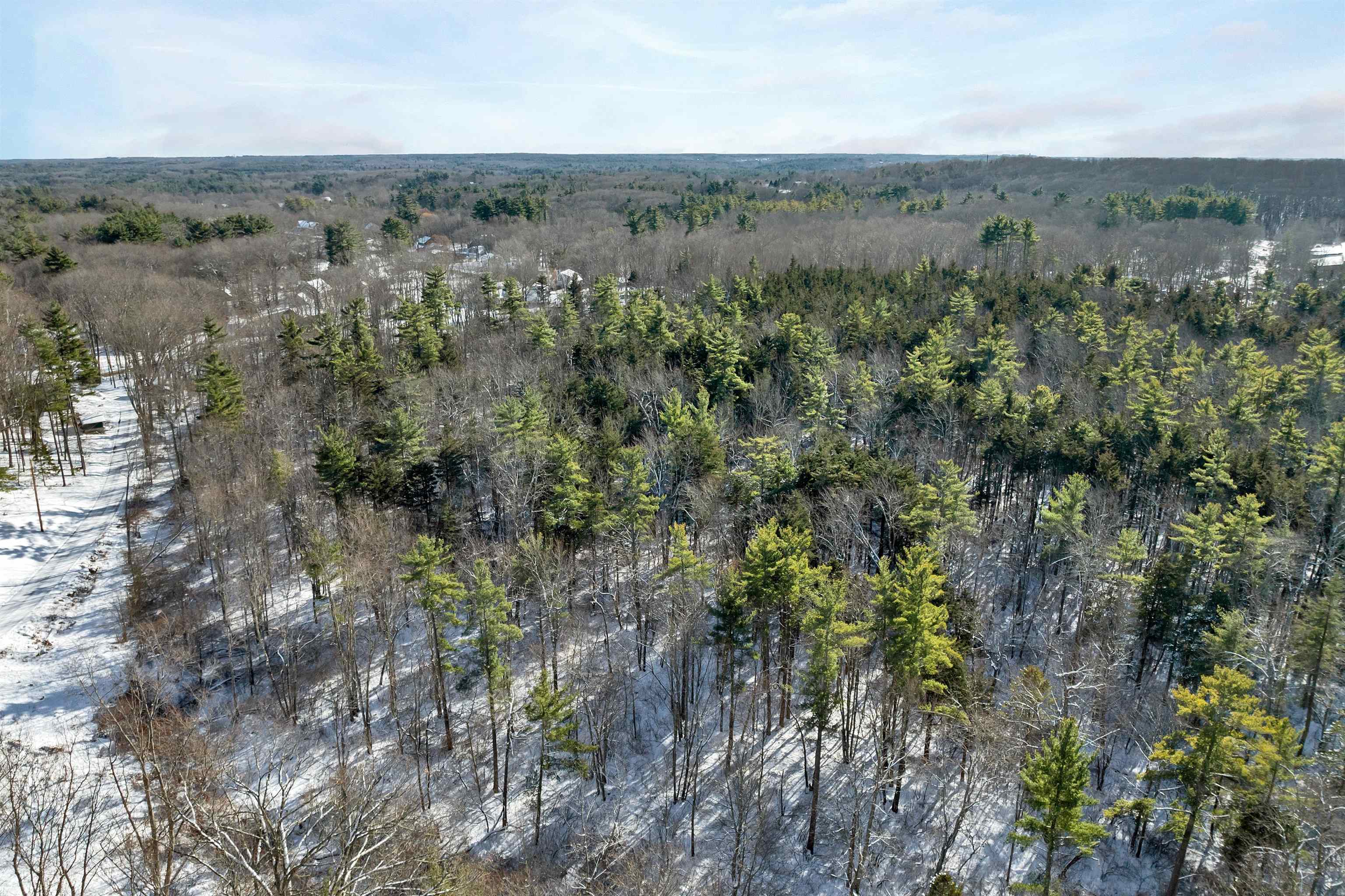 14 Lovell Road Stratham, NH 03885 - Photo 4 of 22