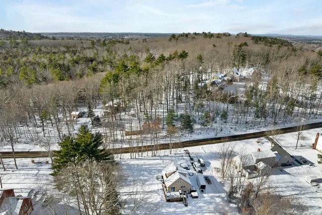 $299,900 | 14 Lovell Road, Stratham, NH 03885