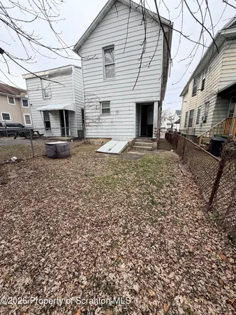 $1,400 | 317 10th Avenue, Scranton, PA 18504