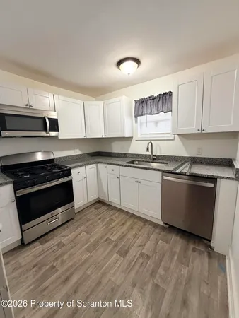 $1,400 | 317 10th Avenue, Scranton, PA 18504