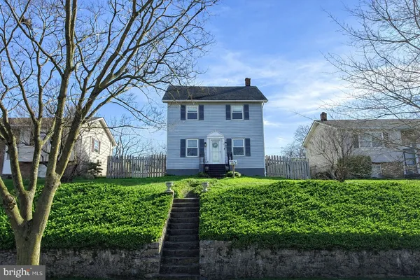 $525,000 | 823 Woodland Avenue, Winchester, VA 22601