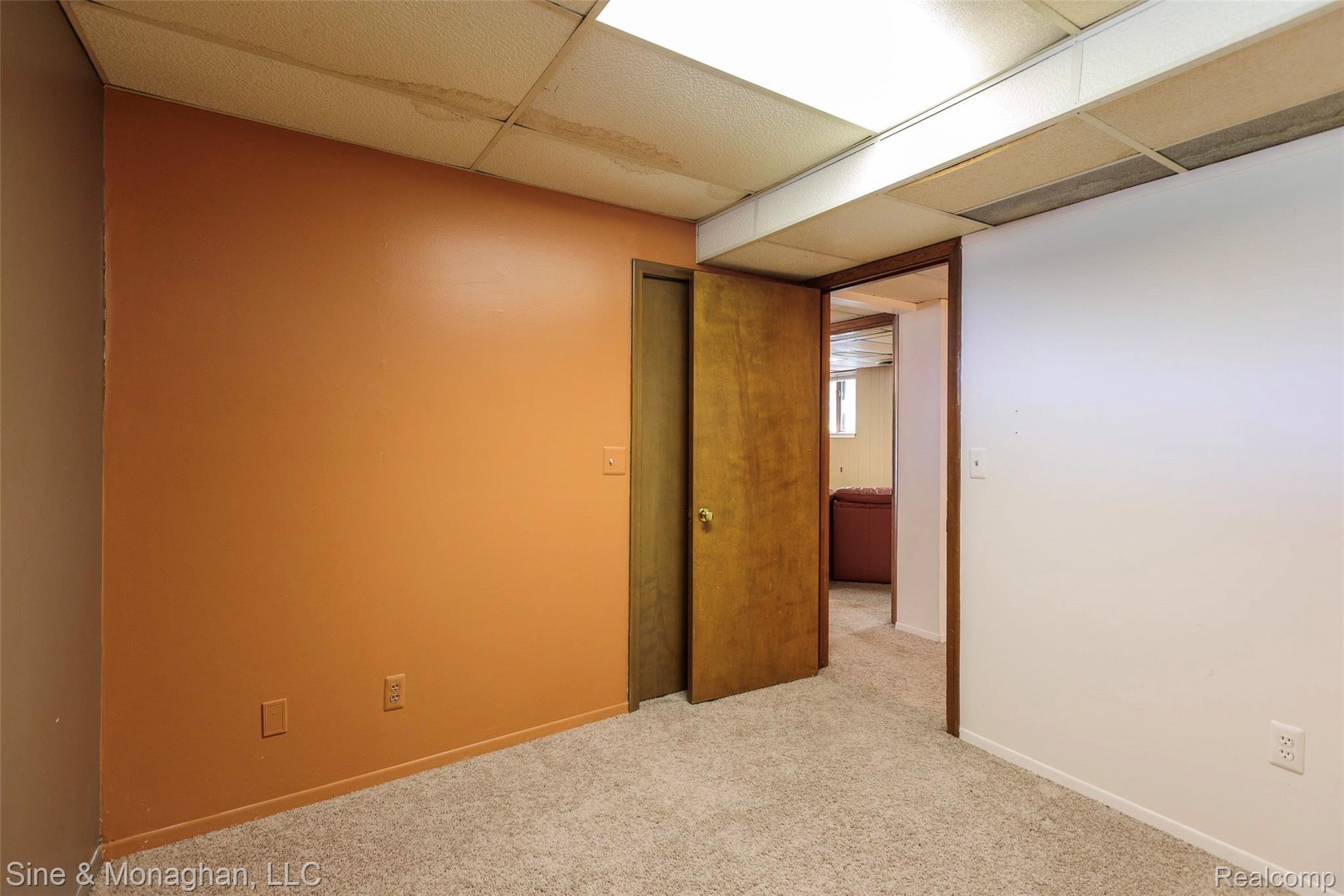 2437 River Road St. Clair, MI 48079 - Photo 57 of 68 58 BEDROOM 3 LL 2437 River Rd.jpg