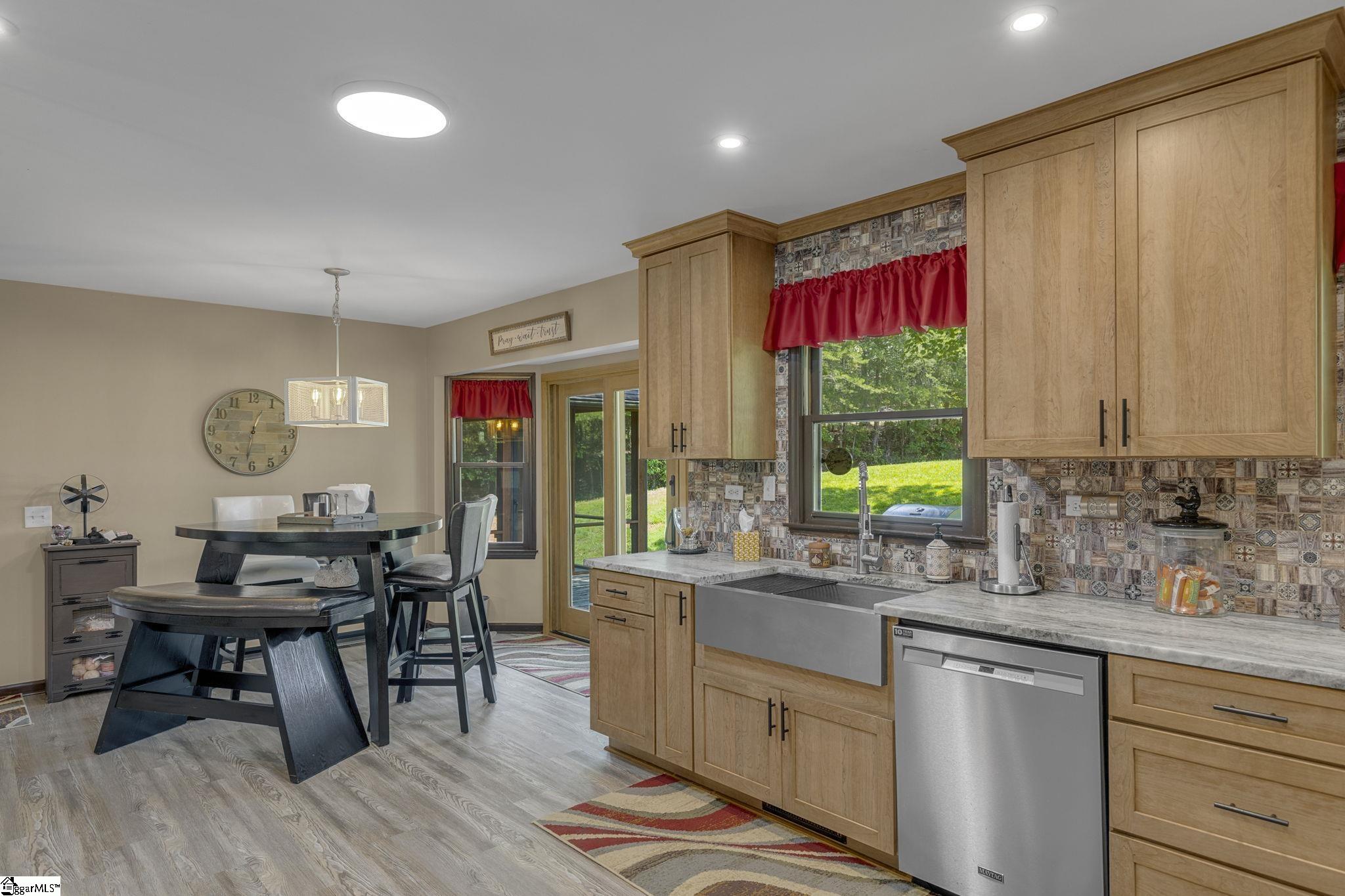 2790 Shady Grove Road Sunset, SC 29685 - Photo 12 of 42 Gallery Image 12