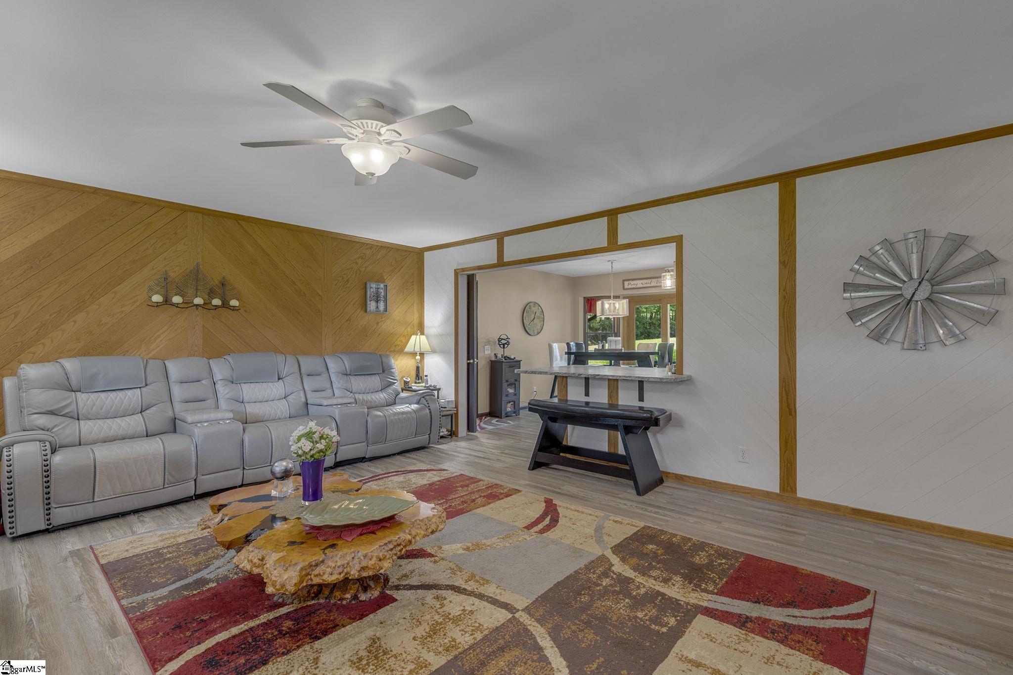 2790 Shady Grove Road Sunset, SC 29685 - Photo 5 of 42 Gallery Image 5