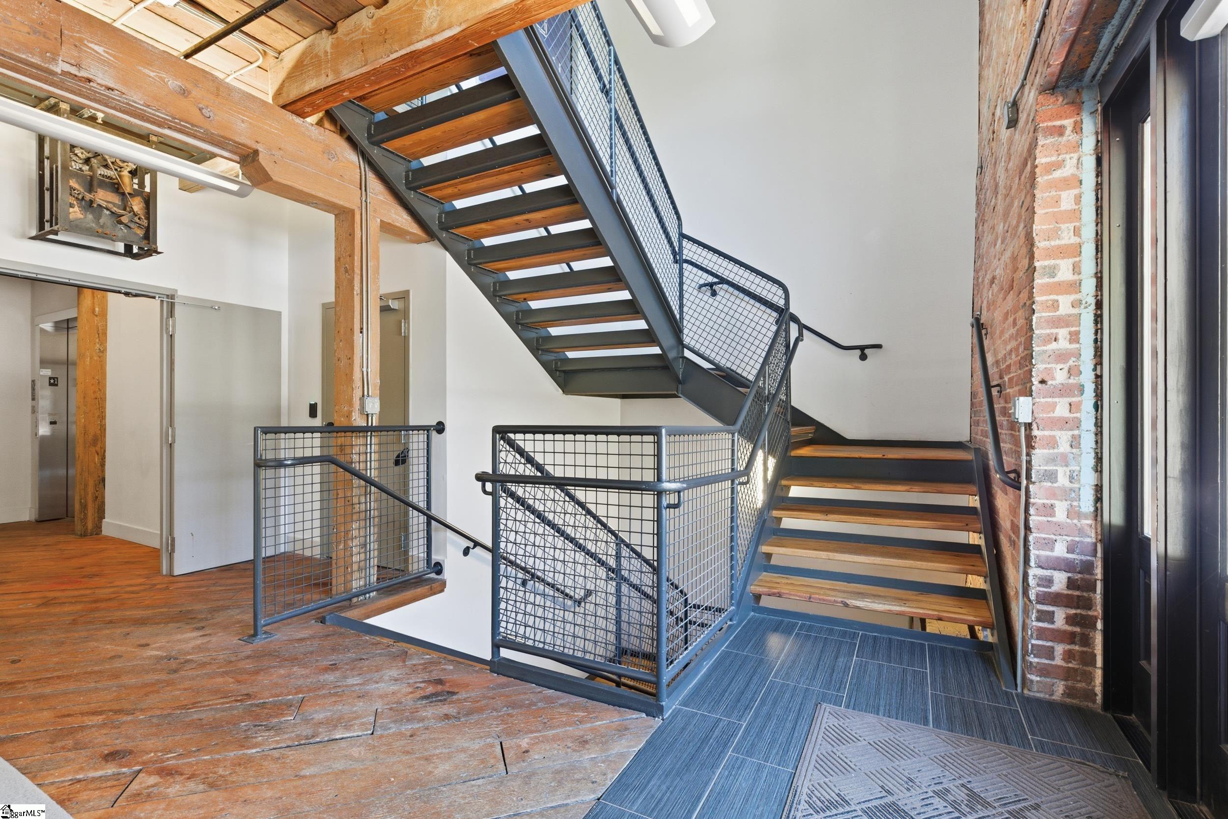 508 Rhett Street Greenville, SC 29601 - Photo 11 of 15