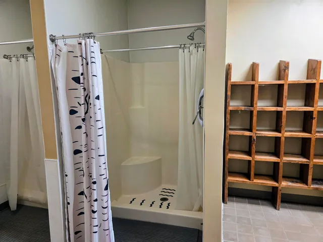 $1,400 | 36 Lodge Road, Unit A301, Lincoln, NH 03251