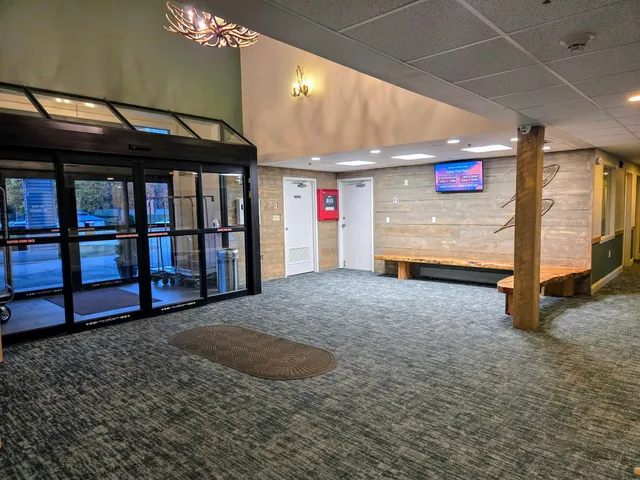 $1,400 | 36 Lodge Road, Unit A301, Lincoln, NH 03251