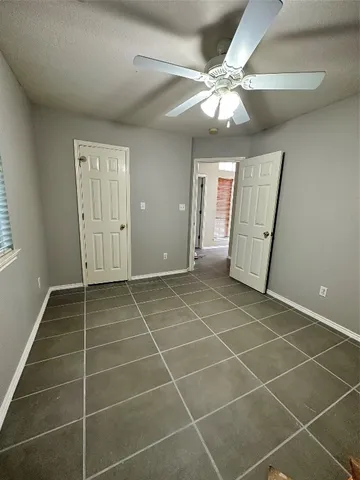$1,935 | 1800 Briarton Lane North, Round Rock, TX 78665