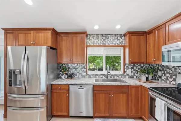 $529,900 | 5947 South Shadytree Path, Homosassa, FL 34448